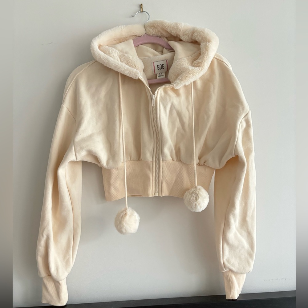 Urban Outfitters BDG Cream Pompom Hoodie Y2K Cropped Sweater Size S